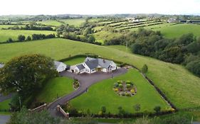 Tranquil Modern Countryside Bungalow